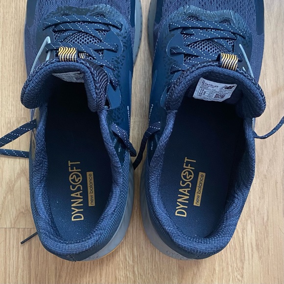 New Balance DynaSoft Nitrel v5 5 Trail Running Shoes Men’s 12 Navy Blue - Picture 11 of 12